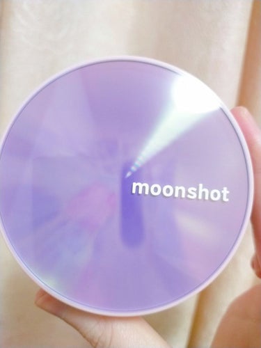 moonshot マイクログラッシーフィットクッション　micro glassyfit cushionのクチコミ「moonshotマイクログラッシーフィットクッション
色は、201です。イエローよりかな。

.....」（1枚目）