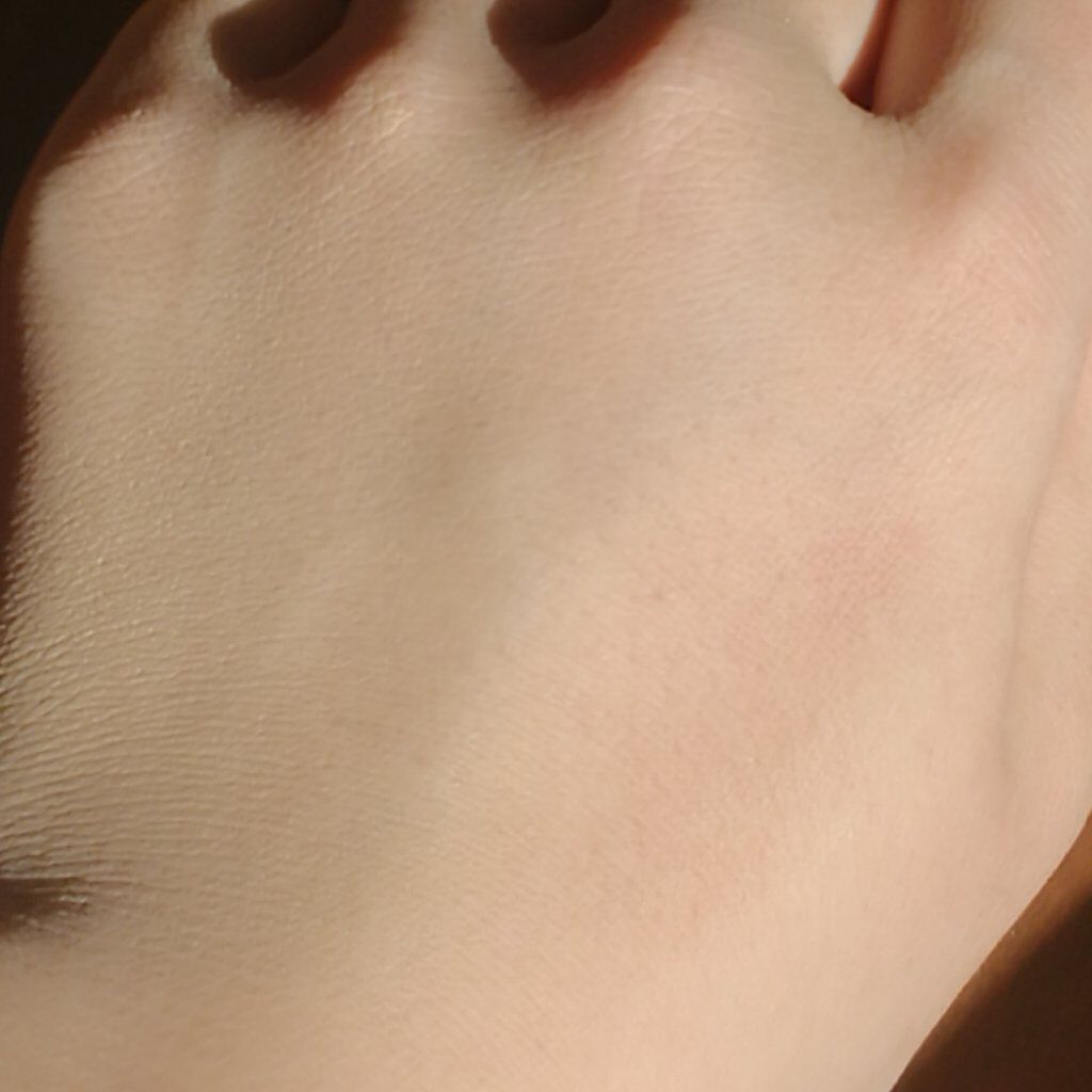 UV リキッド ファンデーション/ちふれ/リキッドファンデーションを使ったクチコミ(4枚目)