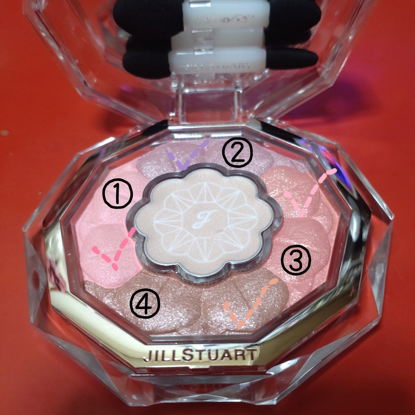 ジルスチュアート ブルームクチュール アイズ/JILL STUART/アイシャドウパレットを使ったクチコミ(2枚目)