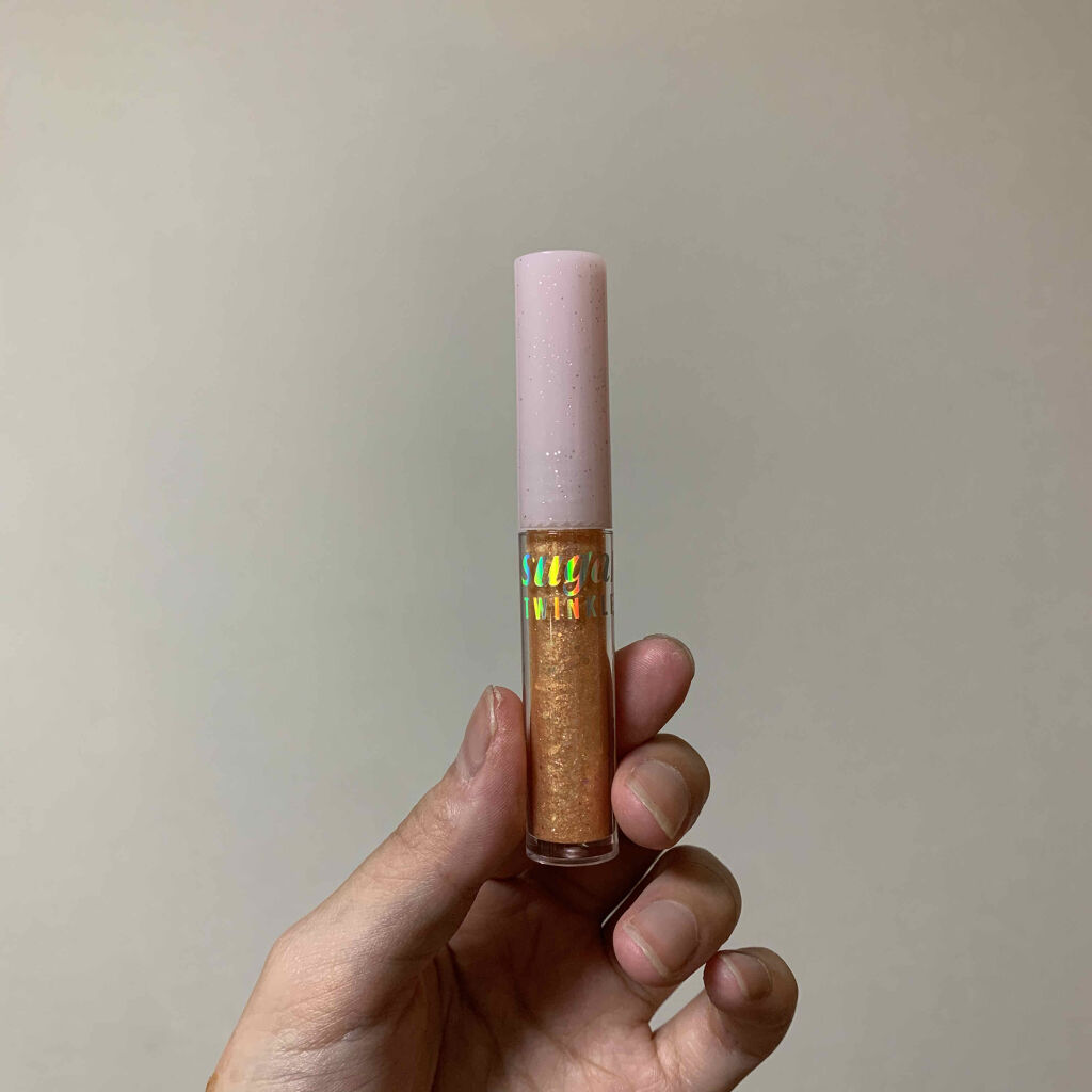 シュガー トゥインクル リキッド グリッター/PERIPERA/グリッターを使ったクチコミ（1枚目）