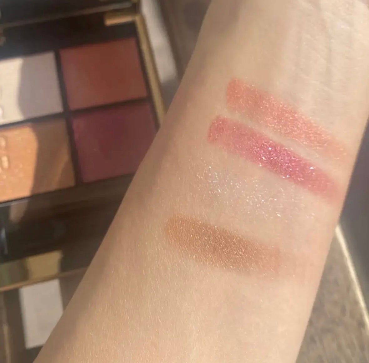 シグニチャー カラー アイズ/SUQQU/アイシャドウパレットを使ったクチコミ(2枚目)