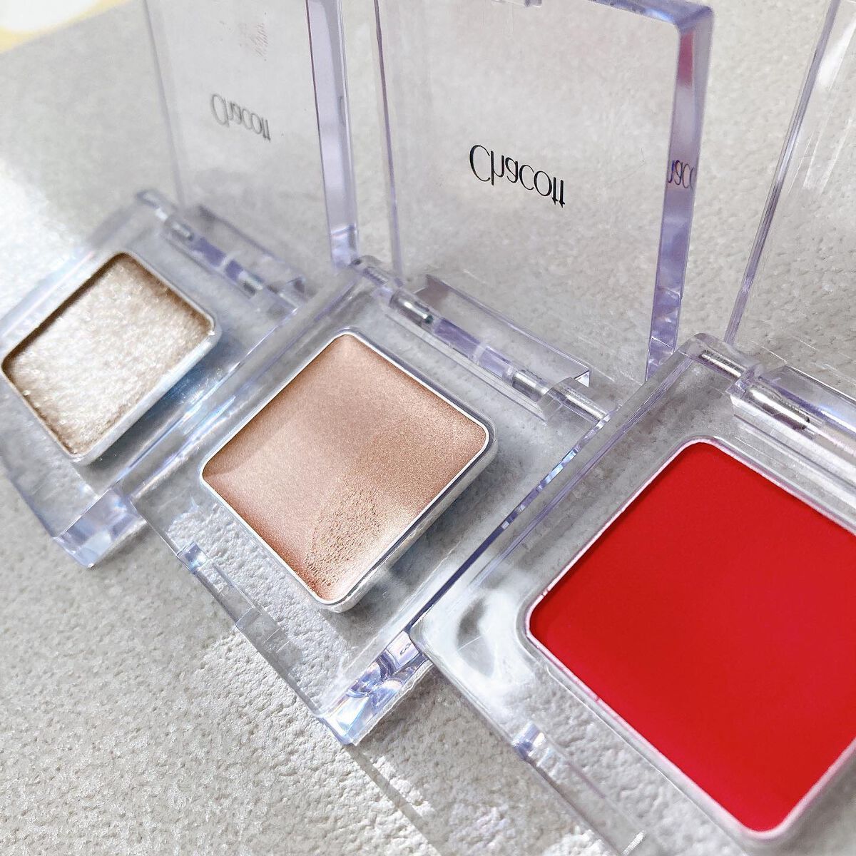 マルチカラーバリエーション スパークル/チャコット・コスメティクス/単色アイシャドウを使ったクチコミ(3枚目)