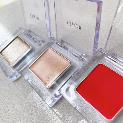 マルチカラーバリエーション ヴィヴィッド/チャコット・コスメティクス/単色アイシャドウを使ったクチコミ(3枚目)