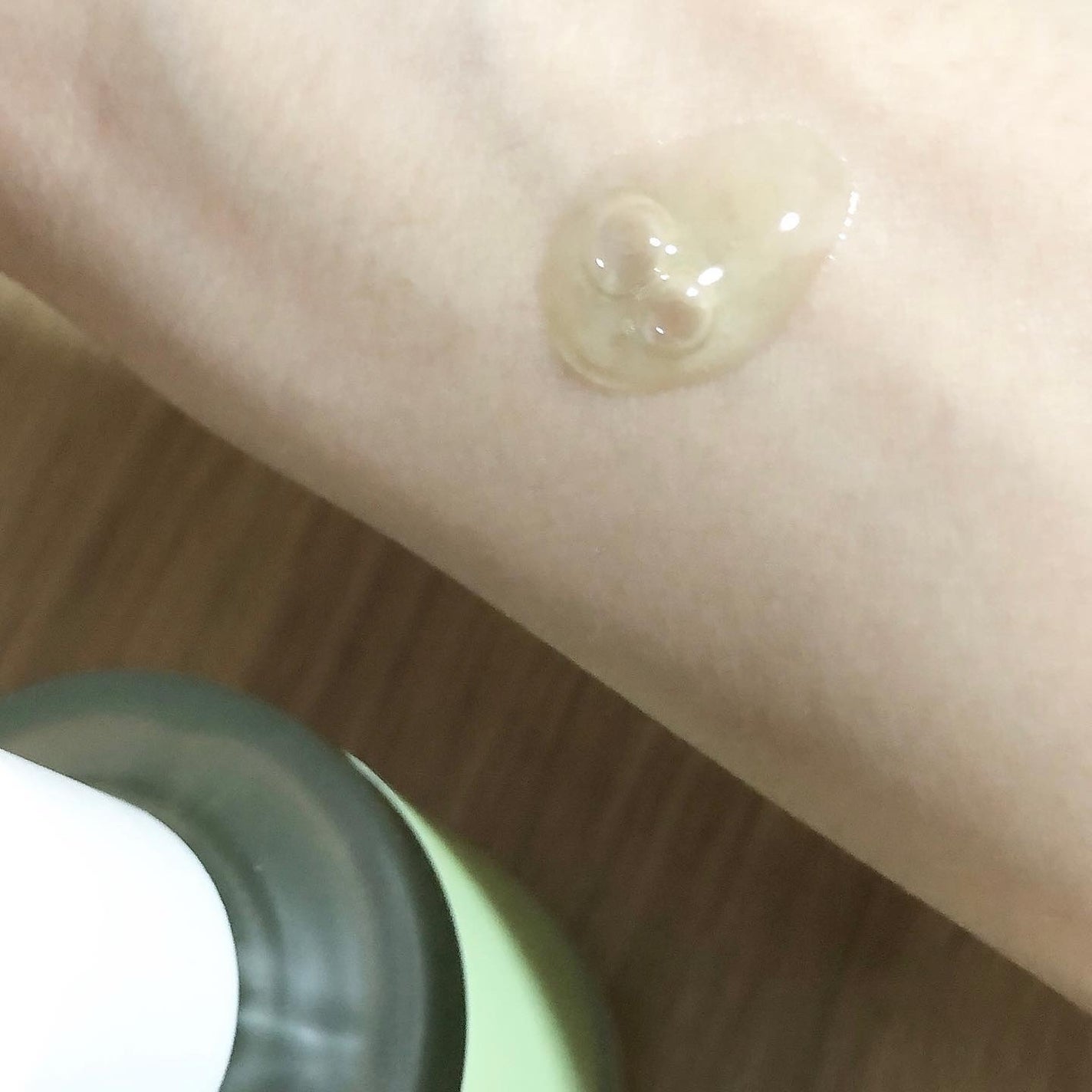 エクソソームシカセラム/MEDICUBE/美容液を使ったクチコミ(3枚目)