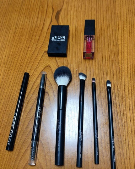 UR GLAM BLOOMING EYE COLOR PALETTE/U R GLAM/アイシャドウパレットを使ったクチコミ(1枚目)