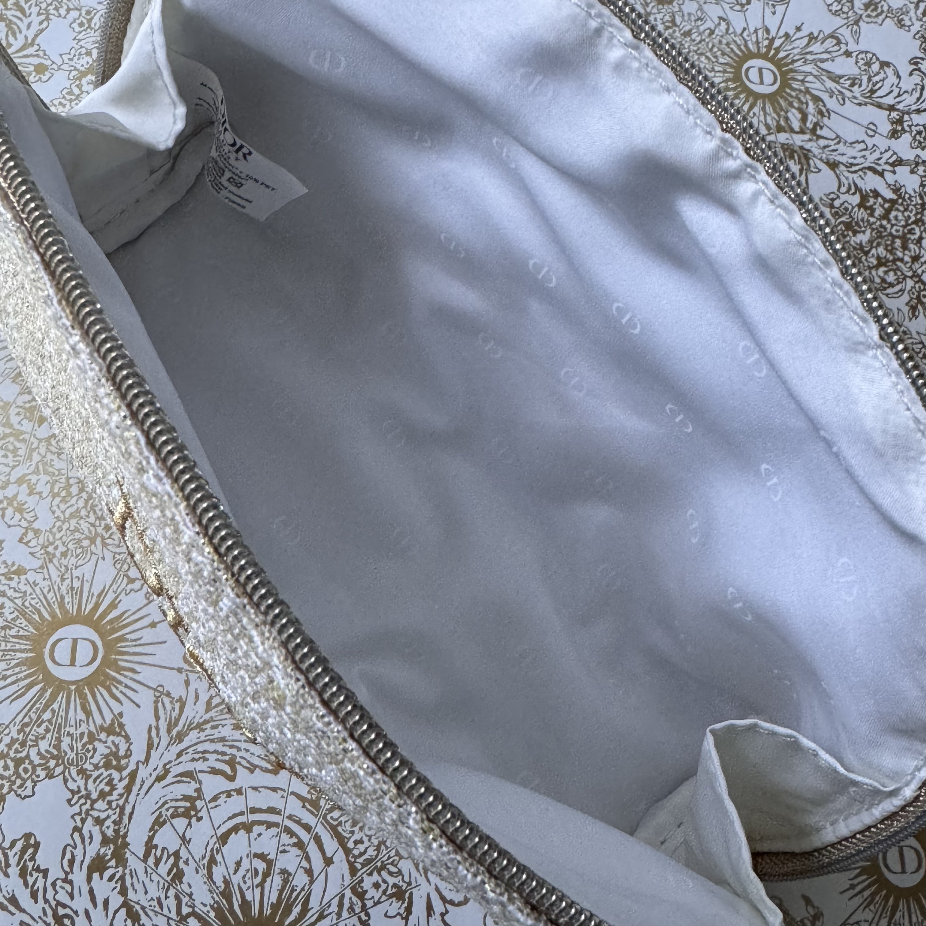 ディオール アディクト リップ マキシマイザー/Dior/リップグロスを使ったクチコミ（3枚目）