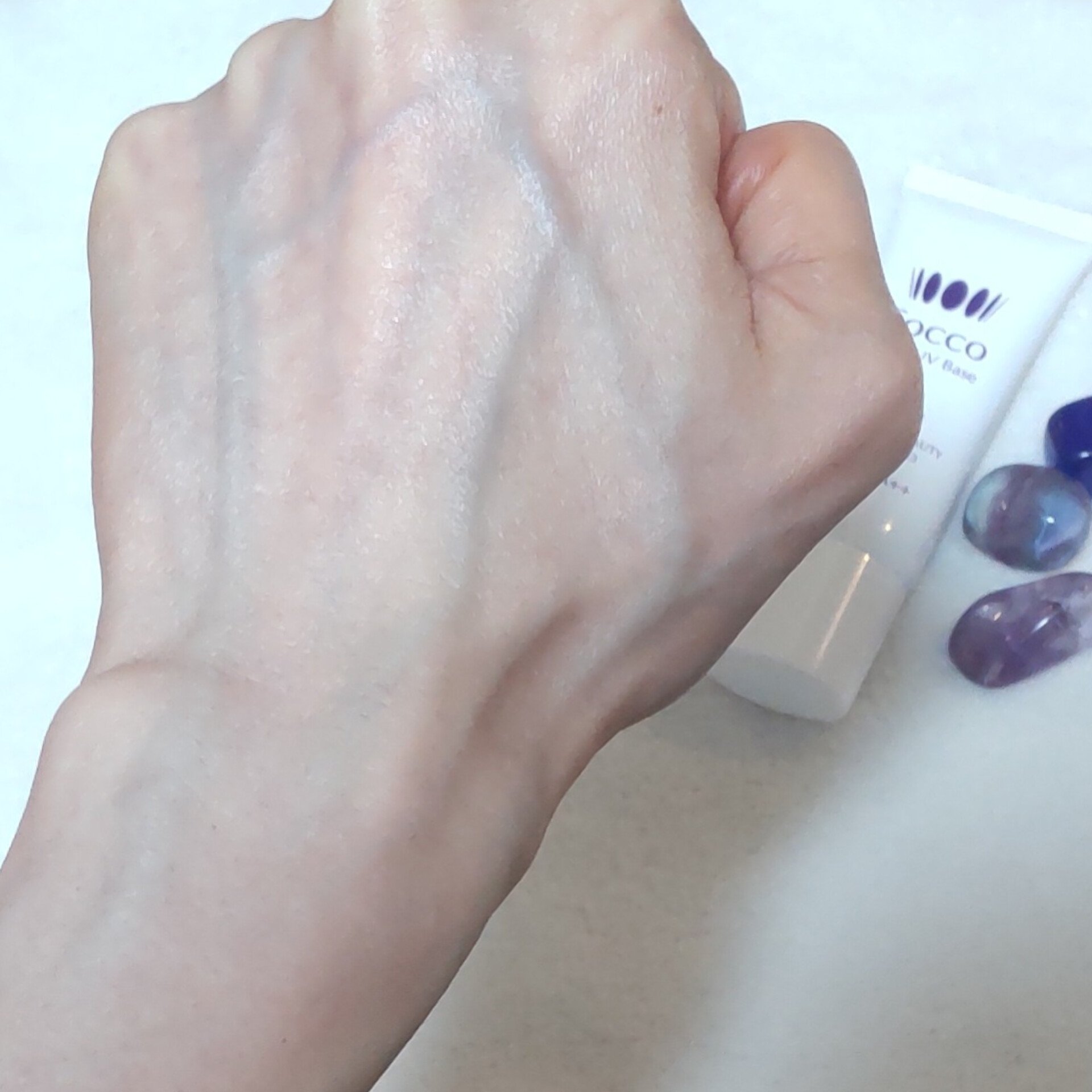 モイストUVベース/Tocco（トッコ）/日焼け止めクリームを使ったクチコミ（3枚目）