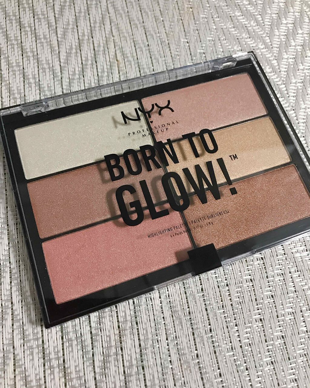 ボーントゥーグロー ハイライトパレット/NYX Professional Makeup/パウダーハイライトを使ったクチコミ（1枚目）