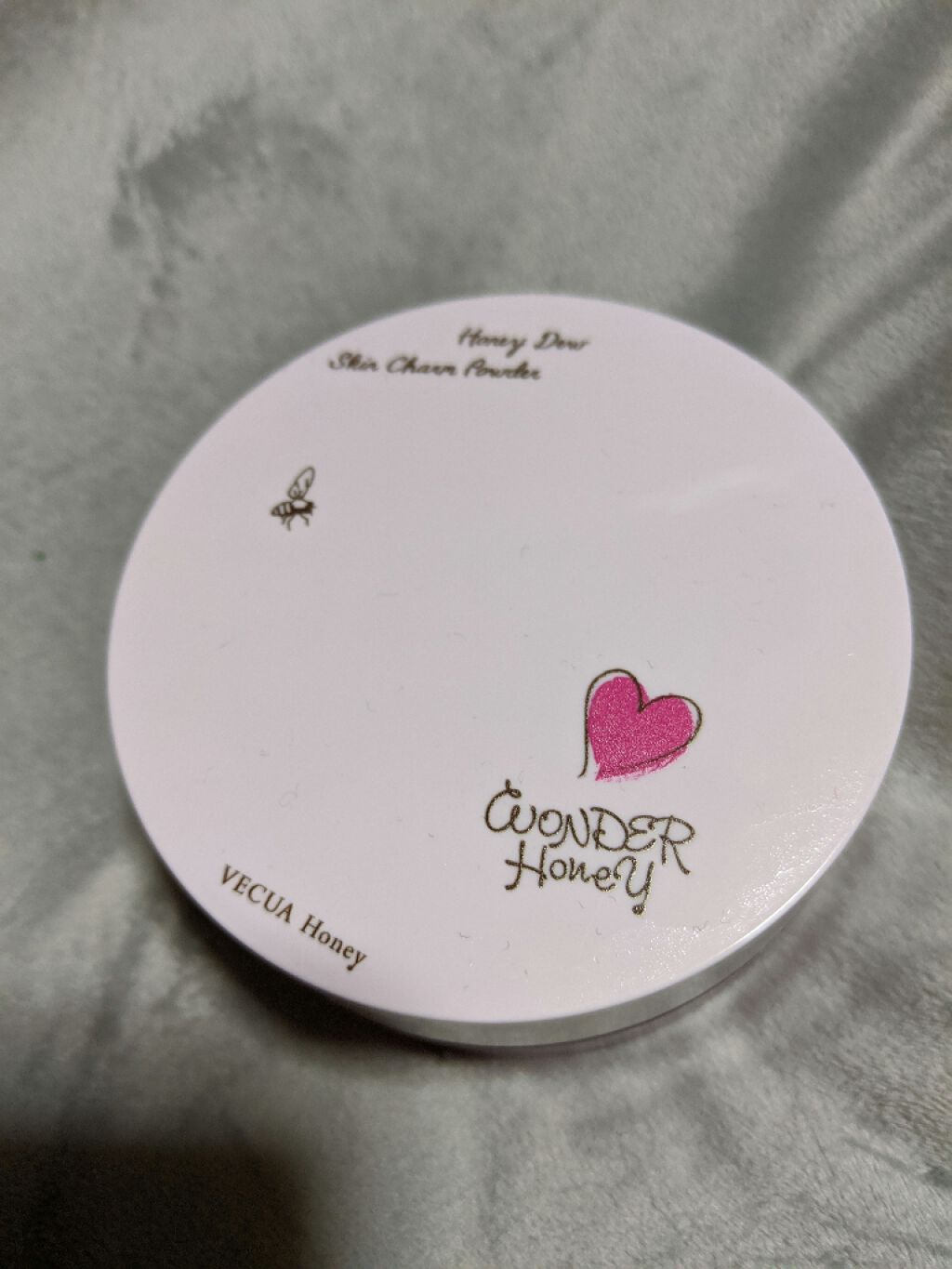 ワンダーハニー素肌のおまもりパウダー/VECUA Honey/ルースパウダーを使ったクチコミ(1枚目)