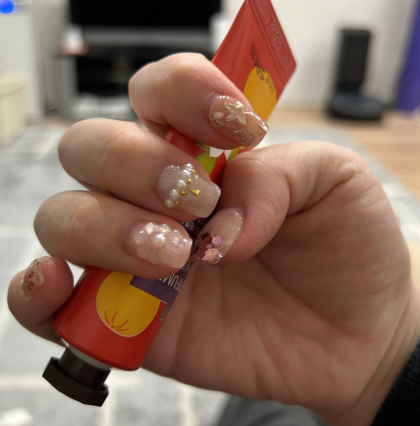 たなも on LIPS 「#ネイルチップ 諸事情によりネイルができないので、ネイルチップ..」(2枚目)