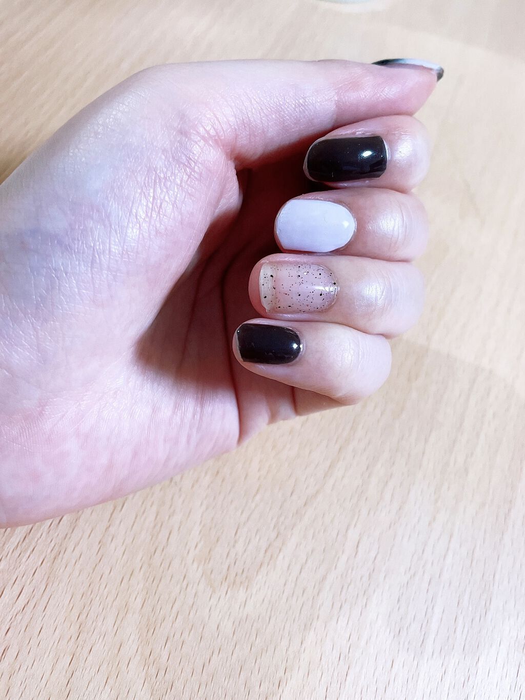 セミキュアジェルネイル（ハンド） ND-170 N Twilight (New Romance Collection)/ohora/ネイルシールを使ったクチコミ（3枚目）