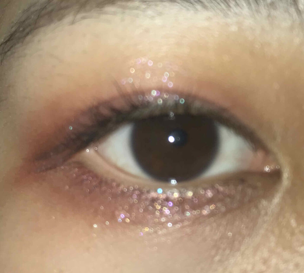 グリッター シャドウ カラー/rom&nd/グリッターを使ったクチコミ（2枚目）