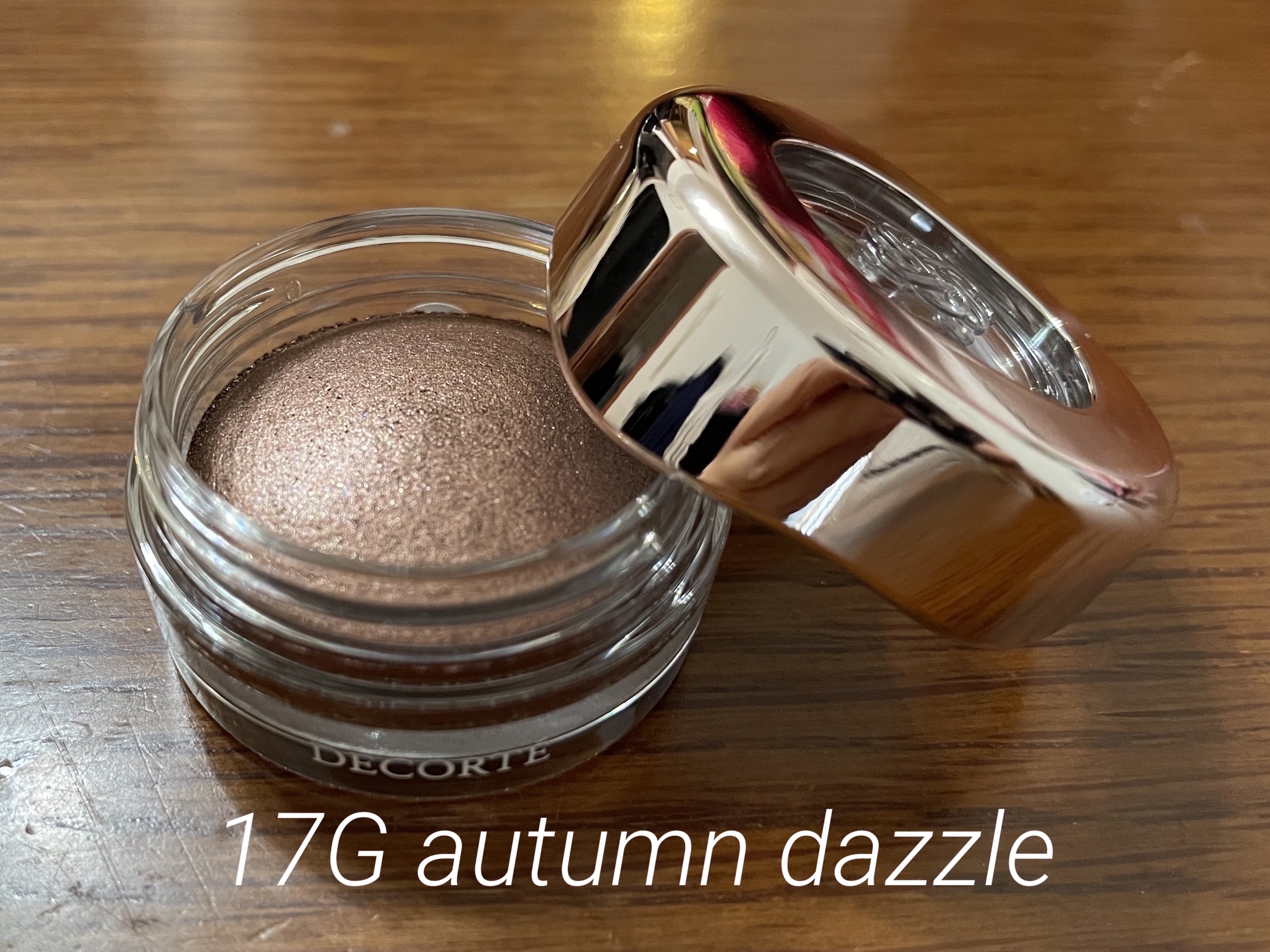 アイグロウジェム スキンシャドウ/DECORTÉ/ジェル・クリームアイシャドウを使ったクチコミ（2枚目）