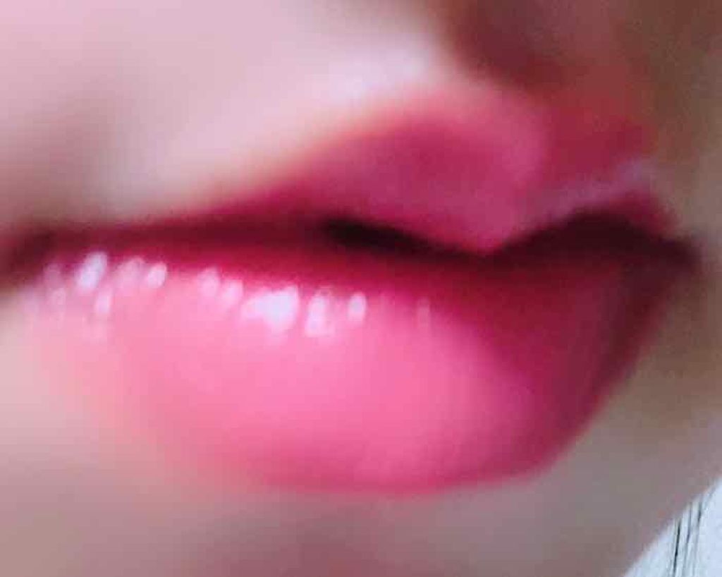 なめらか質感ひと塗りルージュ/AUBE/口紅を使ったクチコミ（3枚目）