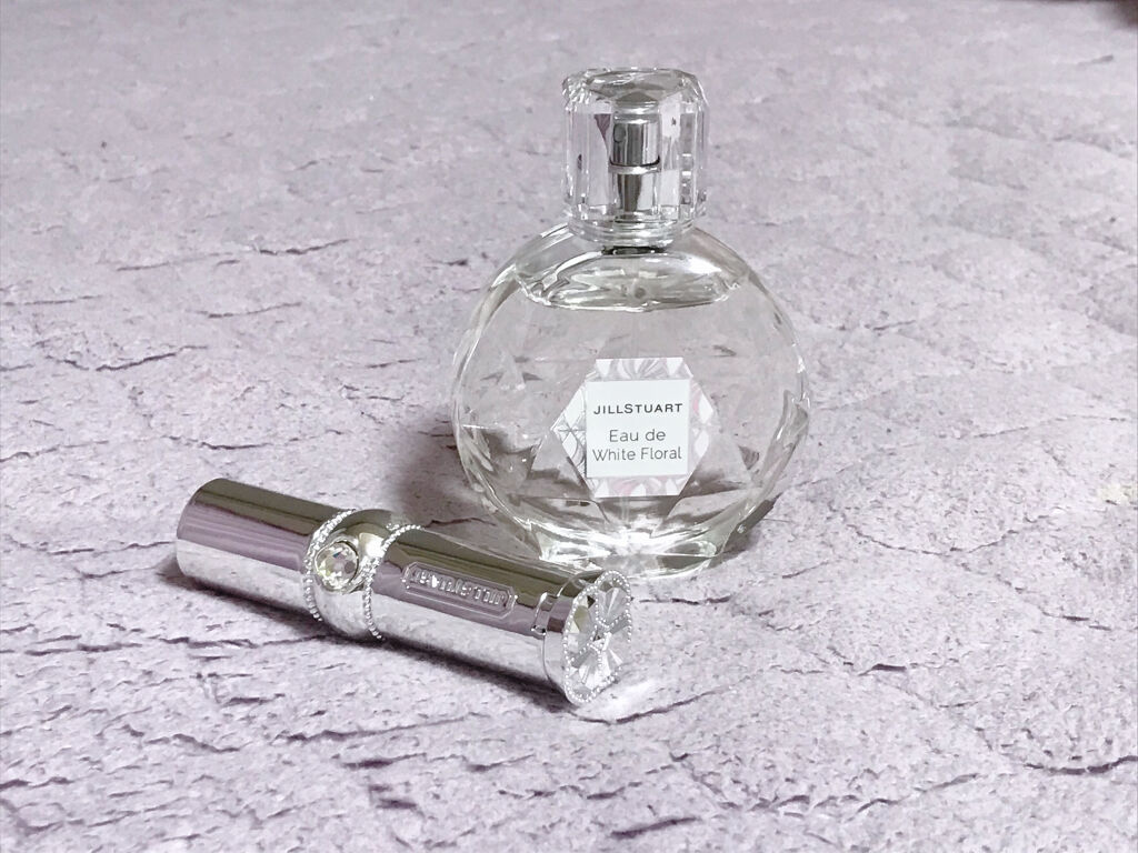 ジルスチュアート ルージュ リップブロッサム 101 tulip red/JILL STUART/口紅を使ったクチコミ（1枚目）