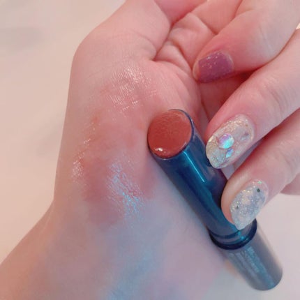 ニベア リッチケア&カラーリップ グロッシーベージュ/ニベア/リップクリームを使ったクチコミ(3枚目)