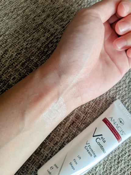 ベラコントゥアーフォーミングクリーム/ANACIS/フェイスクリームを使ったクチコミ(3枚目)