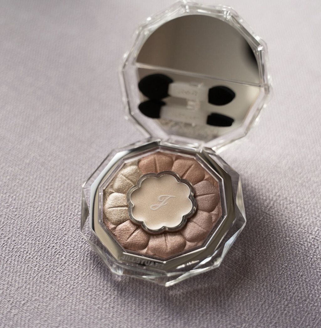 ジルスチュアート ブルームクチュール アイズ 02 tender poppy/JILL STUART/アイシャドウパレットを使ったクチコミ（1枚目）