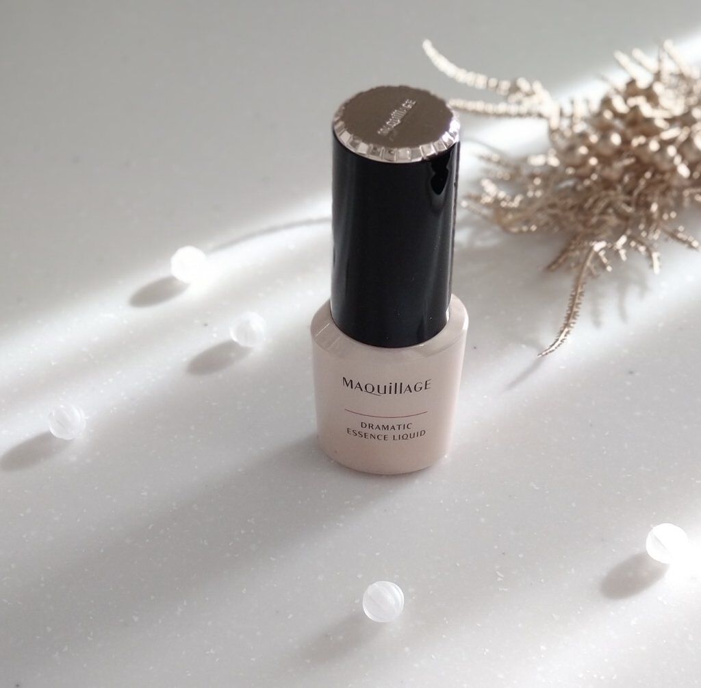 ドラマティックエッセンスリキッド/マキアージュ/リキッドファンデーションを使ったクチコミ（1枚目）