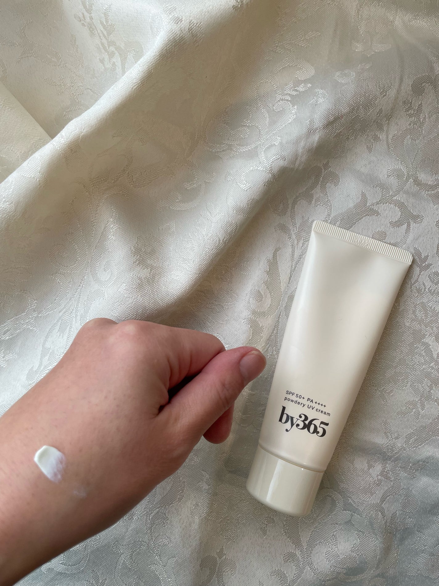 by365 パウダリーUVクリーム/ナリスアップ/日焼け止めクリームを使ったクチコミ(3枚目)