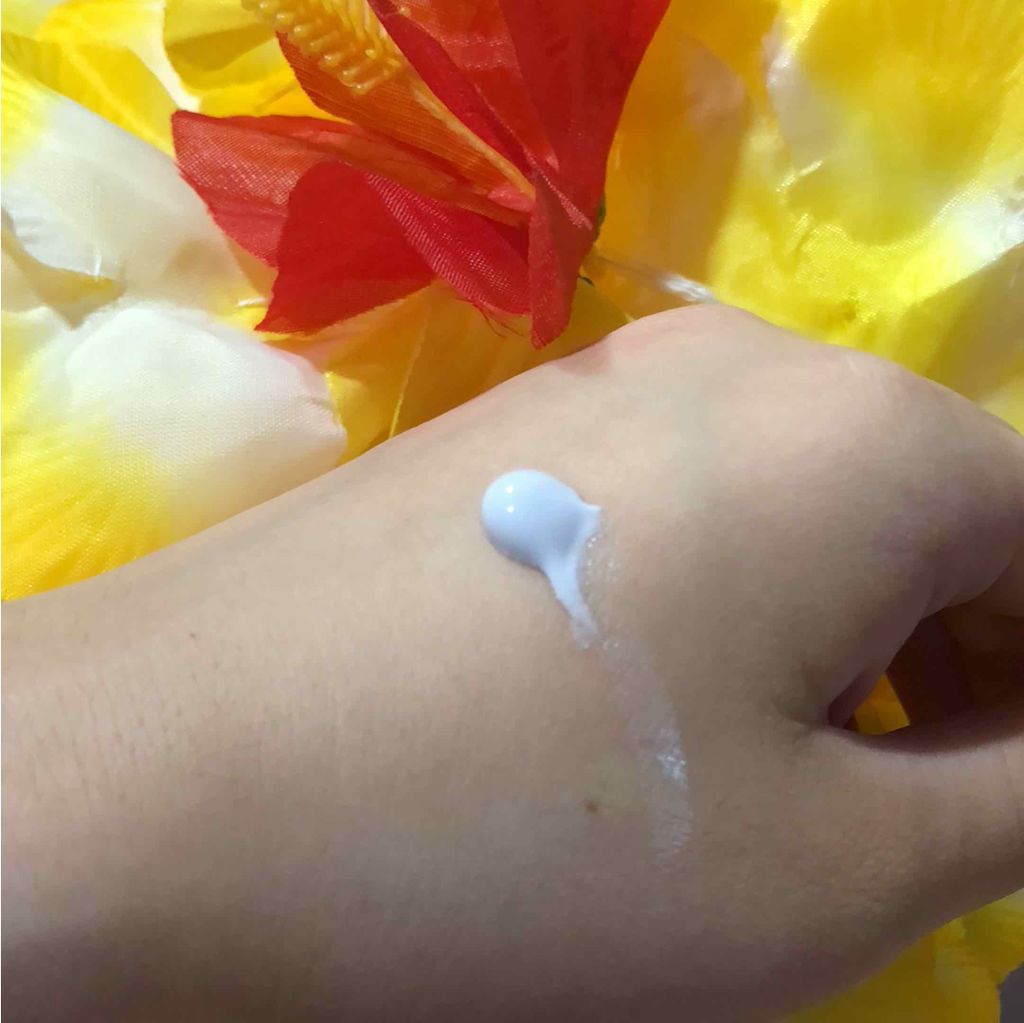 スキンアクア トーンアップUVエッセンス/スキンアクア/日焼け止めクリームを使ったクチコミ(2枚目)