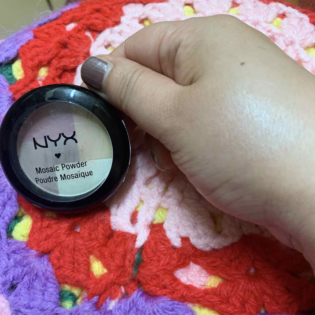 デュオクロマティック イルミネイティング パウダー/NYX Professional Makeup/パウダーハイライトを使ったクチコミ（1枚目）