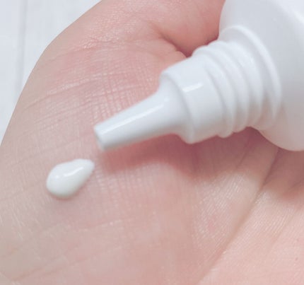 ミネラルUVアクアセラム/エトヴォス/美容液を使ったクチコミ(2枚目)