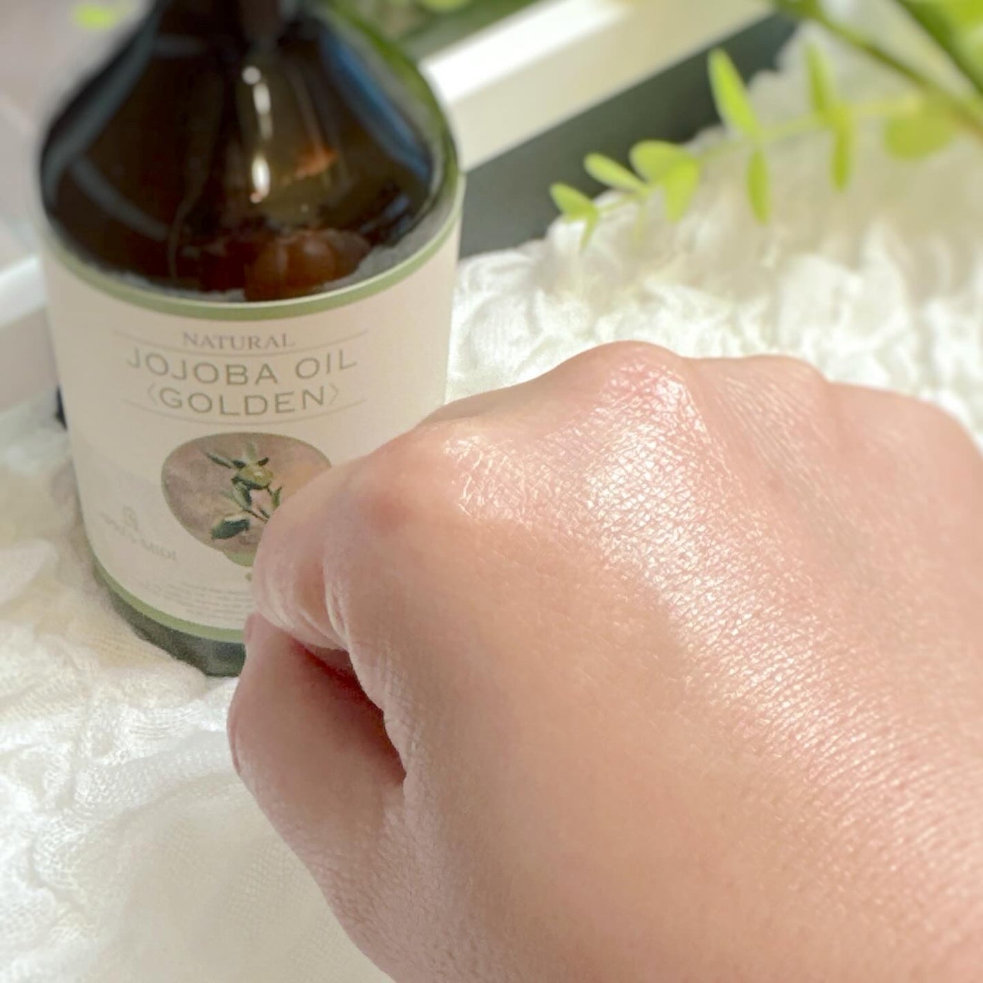 ホホバオイル(ゴールデン)/アプレミディ/ボディオイルを使ったクチコミ(4枚目)