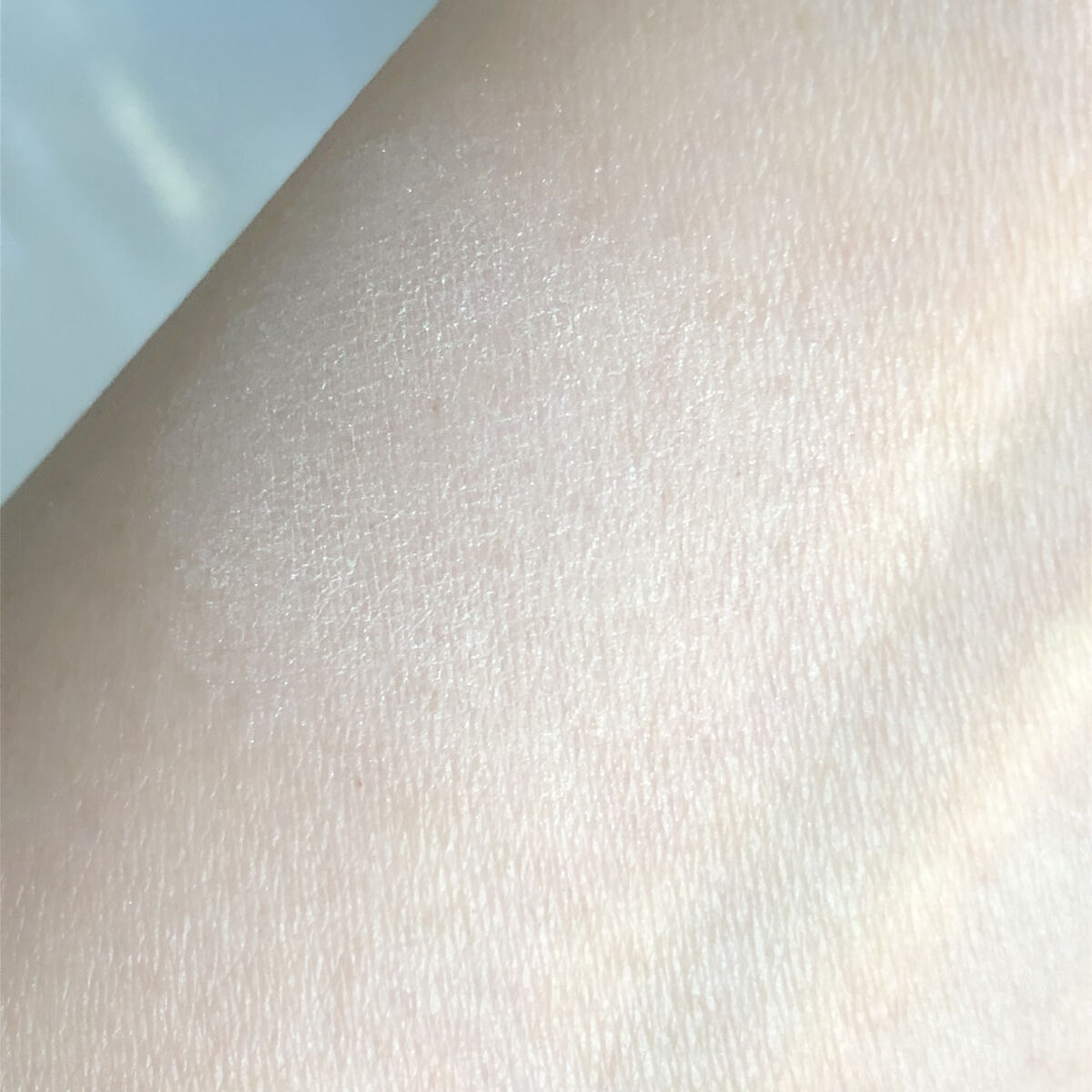 ライトリフレクティング プリズマティックパウダー/NARS/プレストパウダーを使ったクチコミ（3枚目）