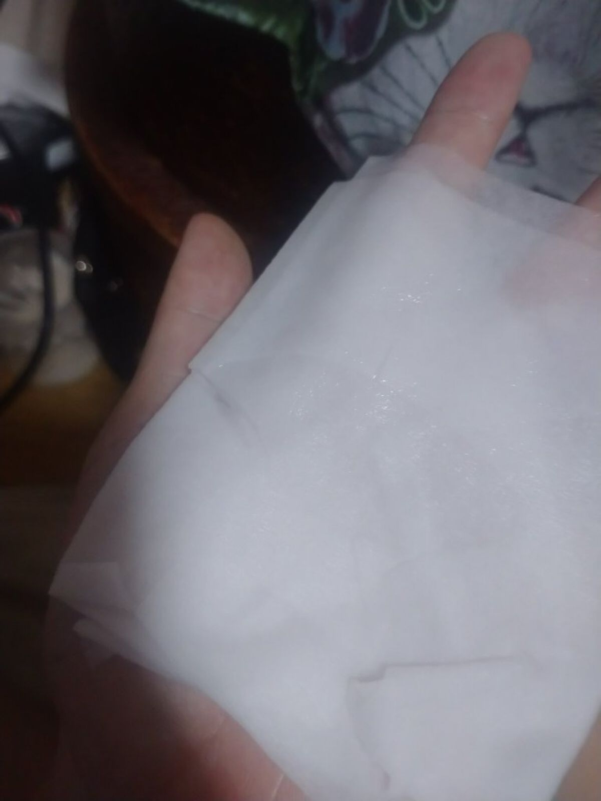 フェイシャルエッセンスマスク ローヤルゼリー/MITOMO/シートマスク・パックを使ったクチコミ（3枚目）