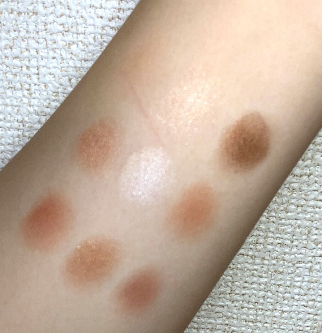 UR GLAM BLOOMING EYE COLOR PALETTE/U R GLAM/アイシャドウパレットを使ったクチコミ(2枚目)