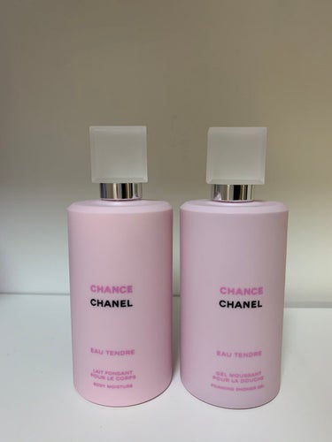 CHANEL 
チャンス オー タンドゥル ボディ モイスチャー
チャンス オー タンドゥル シャワー ジェル

どちらも可もなく不可もなくという感じで特にシャネルじゃなきゃダメという感じはしませんでし