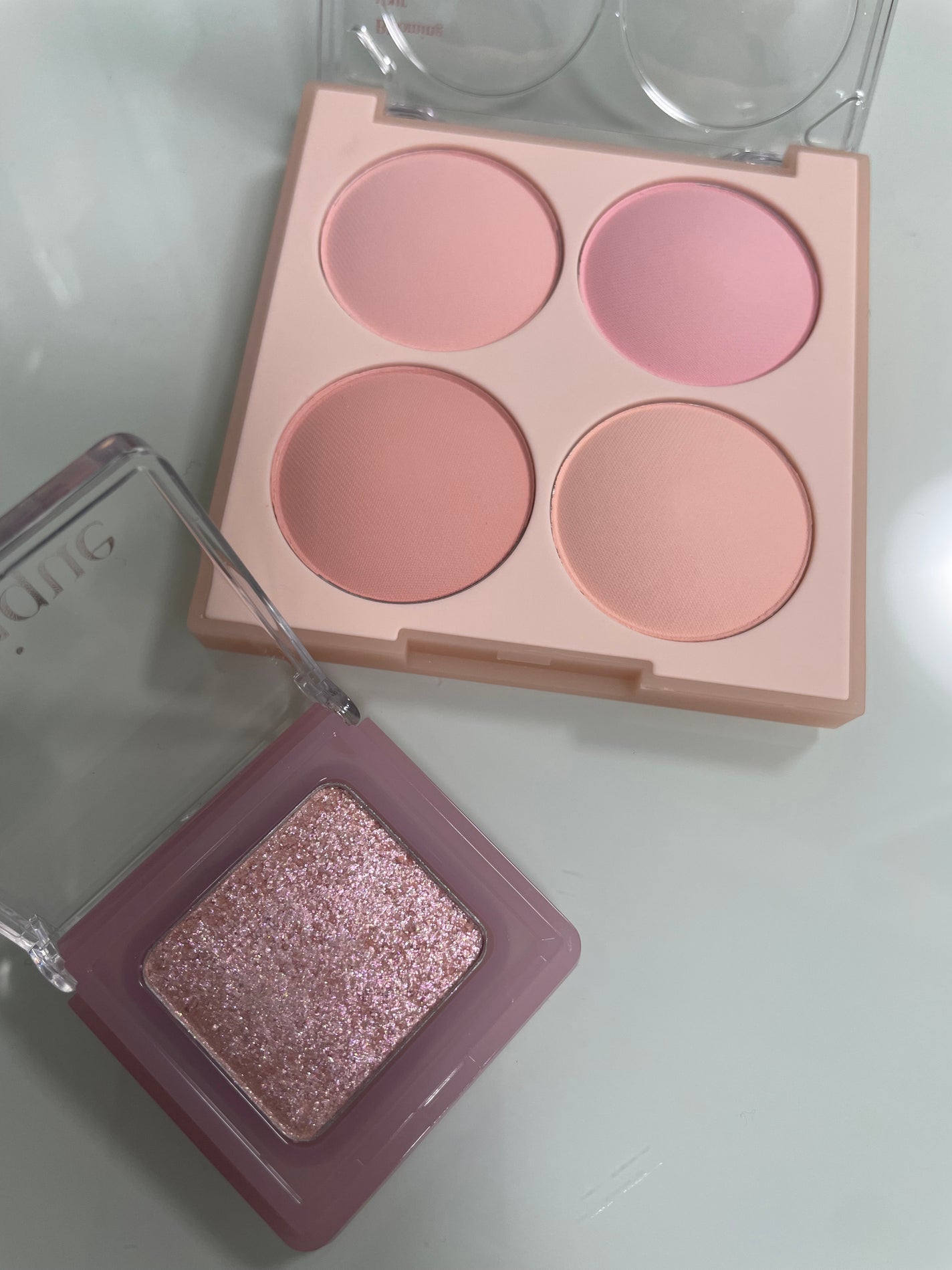 ブレンディングムードチーク/dasique/パウダーチークを使ったクチコミ(1枚目)