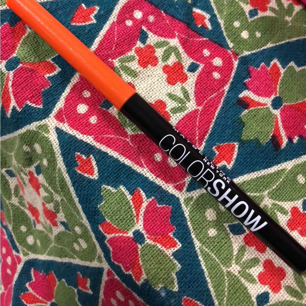 カラー ショー ライナー/MAYBELLINE NEW YORK/ペンシルアイライナーを使ったクチコミ（1枚目）