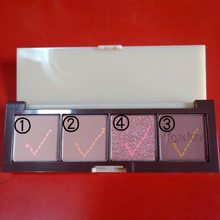 ローカー プレイカラーアイズミニ ヘーゼルナッツ/ETUDE/アイシャドウパレットを使ったクチコミ(2枚目)