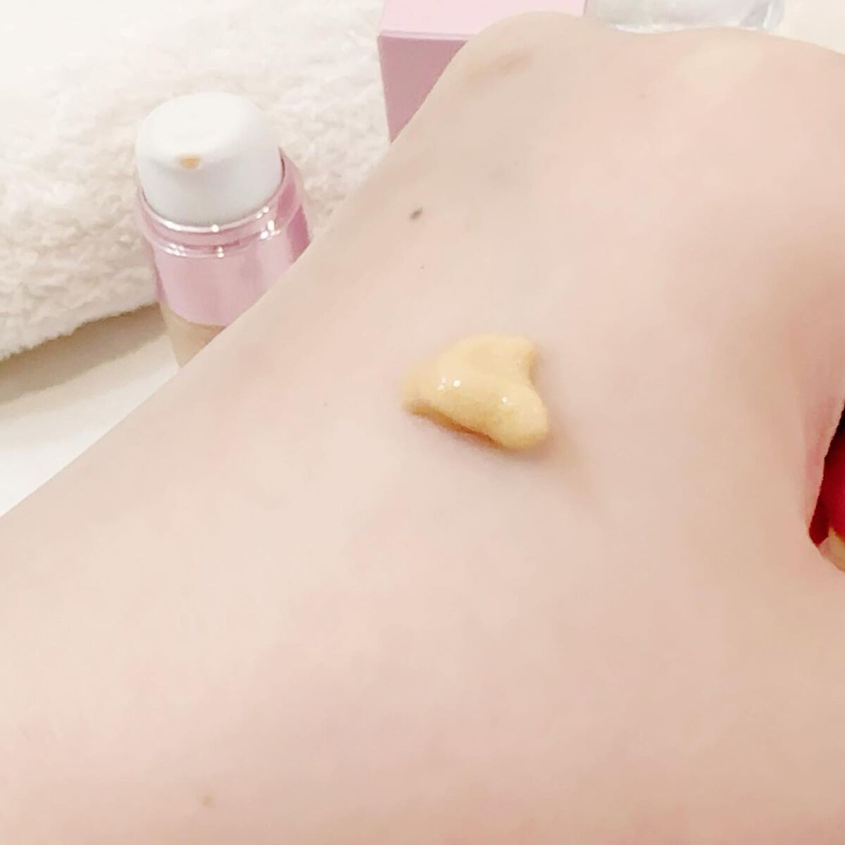 コラーゲンモイスチャースキンベース/illuN/化粧下地を使ったクチコミ(4枚目)