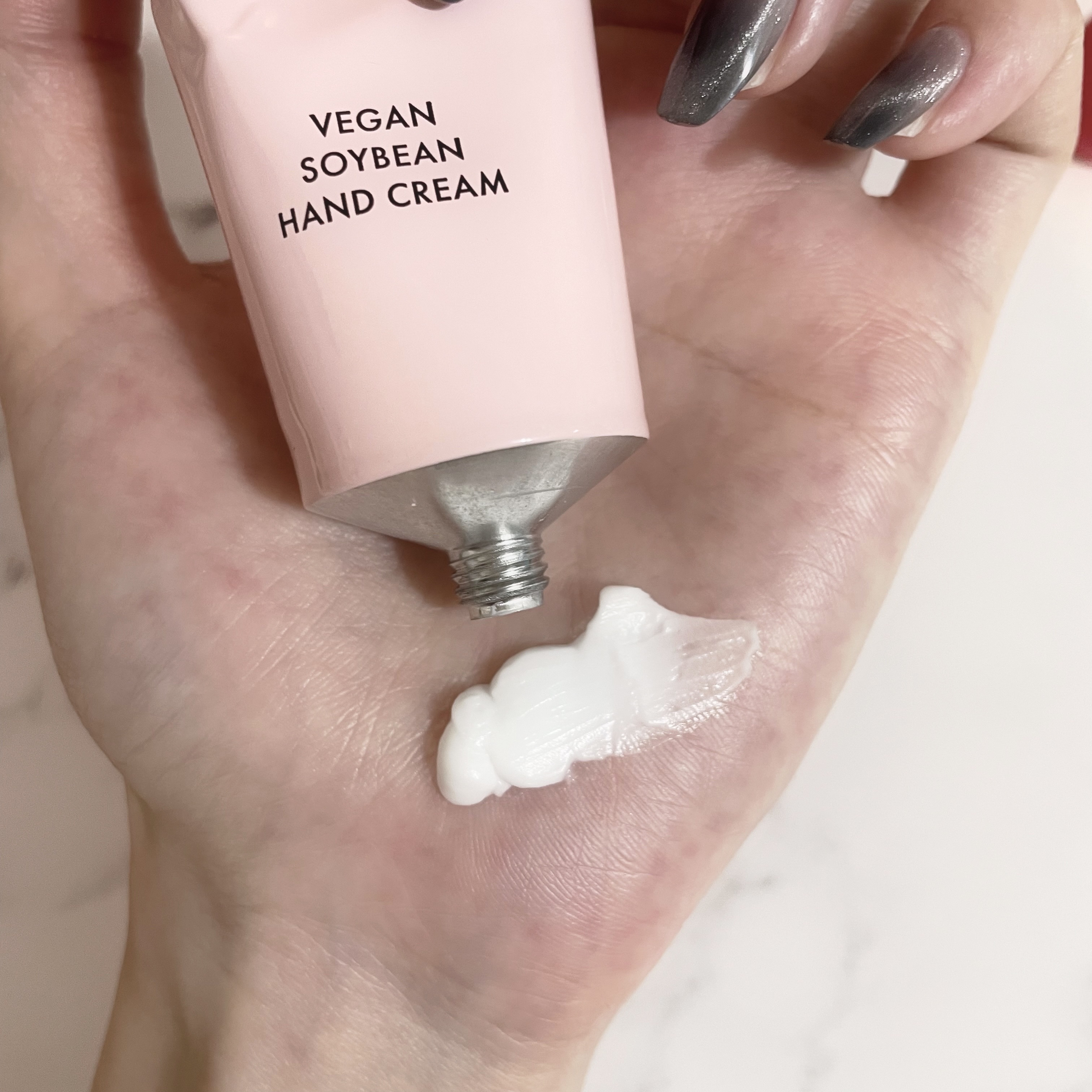 まめハンドクリーム ラブ/AMUSE/ハンドクリームを使ったクチコミ（3枚目）