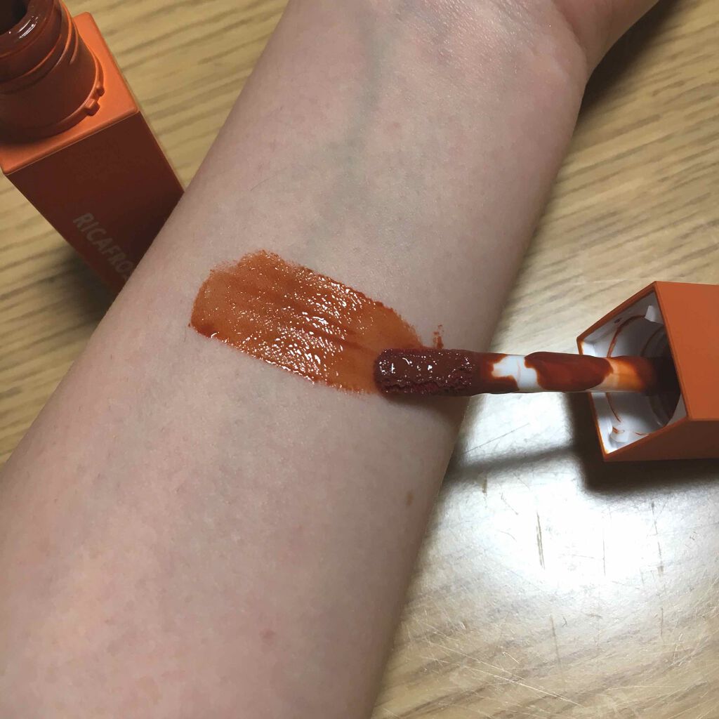 ジューシーリブティント/RICAFROSH/リップティントを使ったクチコミ(2枚目)