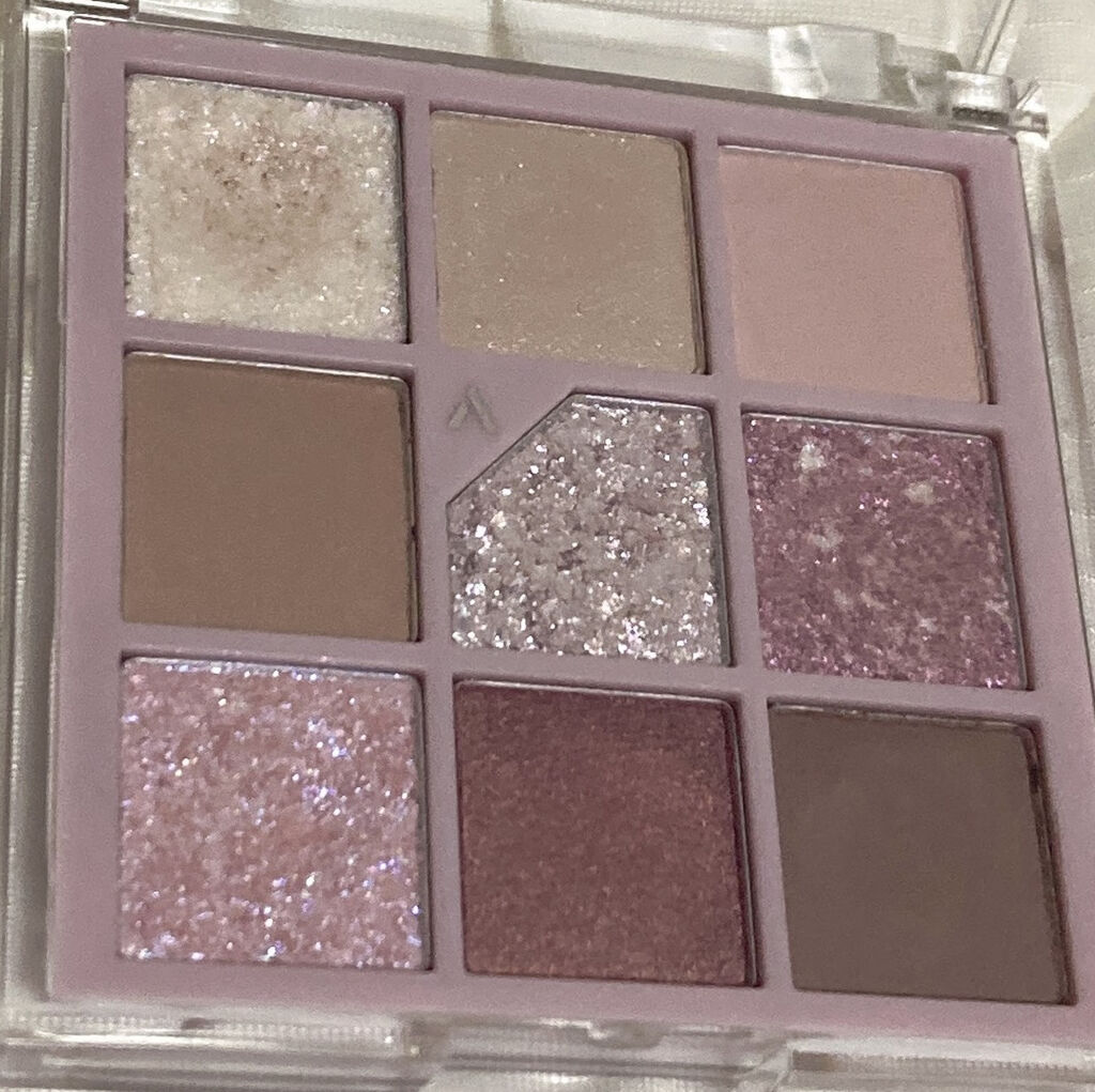 グリッターペディアアイパレット/unleashia/アイシャドウパレットを使ったクチコミ（1枚目）