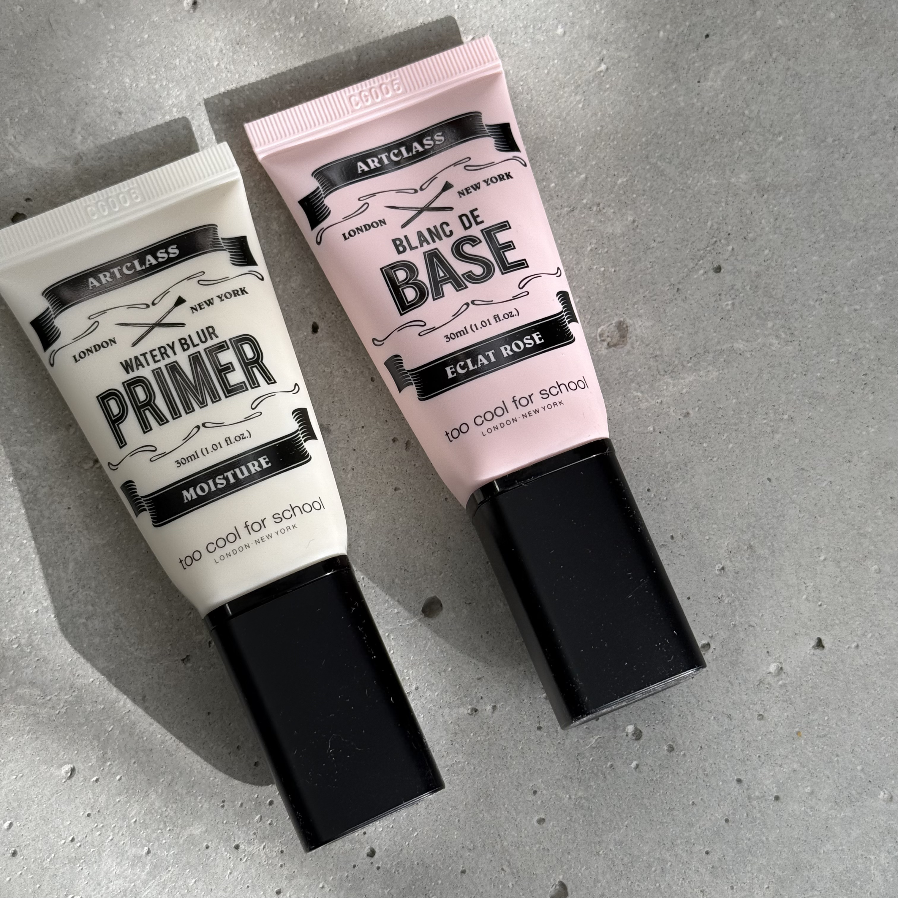 しっとり&なめらかウォータリーブラープライマー/too cool for school/化粧下地を使ったクチコミ（2枚目）