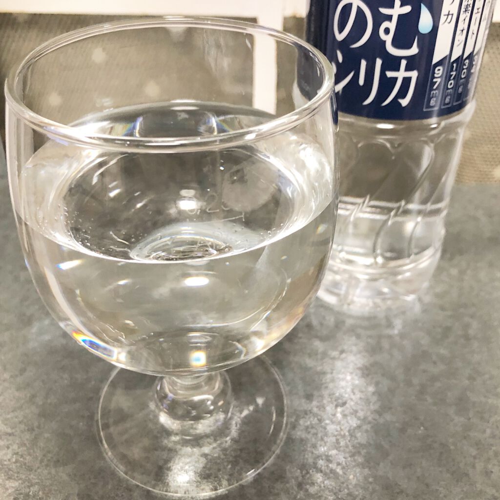 霧島天然水 のむシリカ/極選市場/ミネラルウォーターを使ったクチコミ（3枚目）