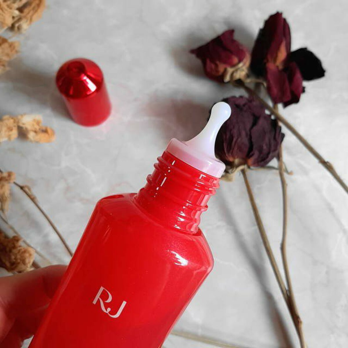 薬用 RJ地肌ケア エッセンス /アピセラピーコスメティクス/頭皮ローションを使ったクチコミ（2枚目）