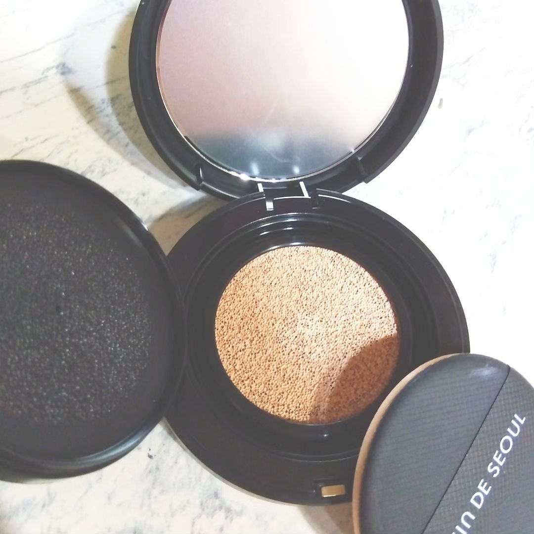 ジャビンドゥソウル ウインクファンデーションパクト/Javin De Seoul/クッションファンデーションを使ったクチコミ（3枚目）