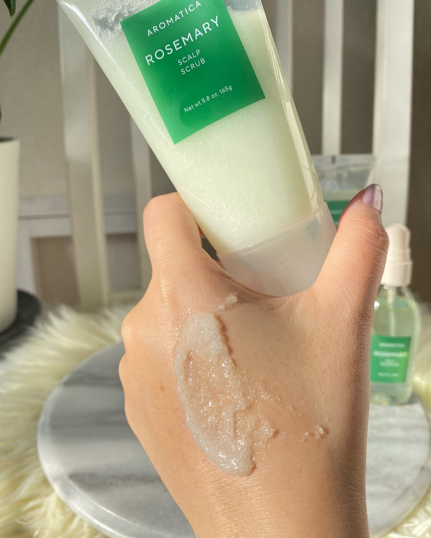 ローズマリー スカルプ スクラブ/AROMATICA/ヘッドスクラブを使ったクチコミ(8枚目)