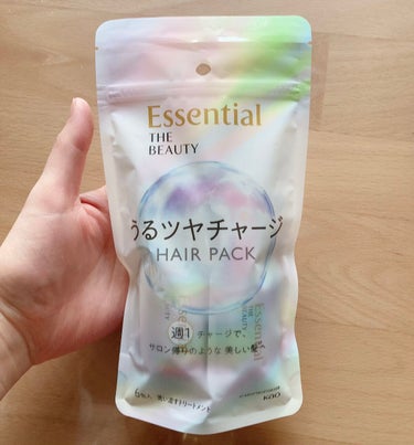 
🌟Essential the beauty
うるツヤチャージ ヘアパック

🌷《 point 》🌷
①(△)使いやすさ
②(△)匂い
③(○)洗い上がり
④(△)ドライ後


🌷〈 ①使いやすさ 〉(