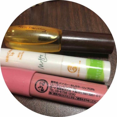 newin on LIPS 「#ロート製薬１👉🏻塗りやすいカラーリップ発色は、薄いピンクで普..」（1枚目）