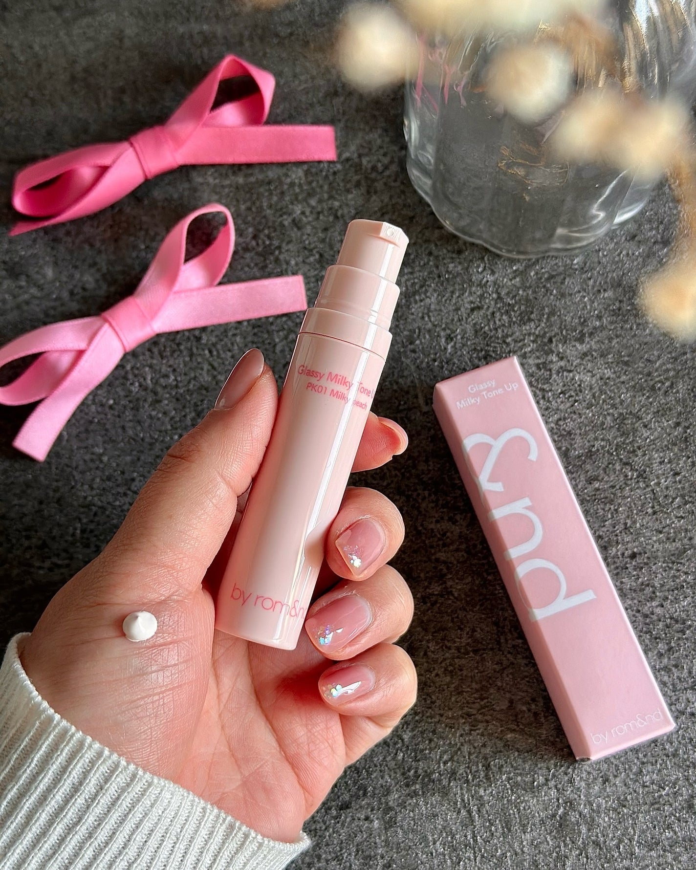 アンドバイロムアンド グラッシーボムティント/&nd by rom&nd/リップティントを使ったクチコミ(4枚目)