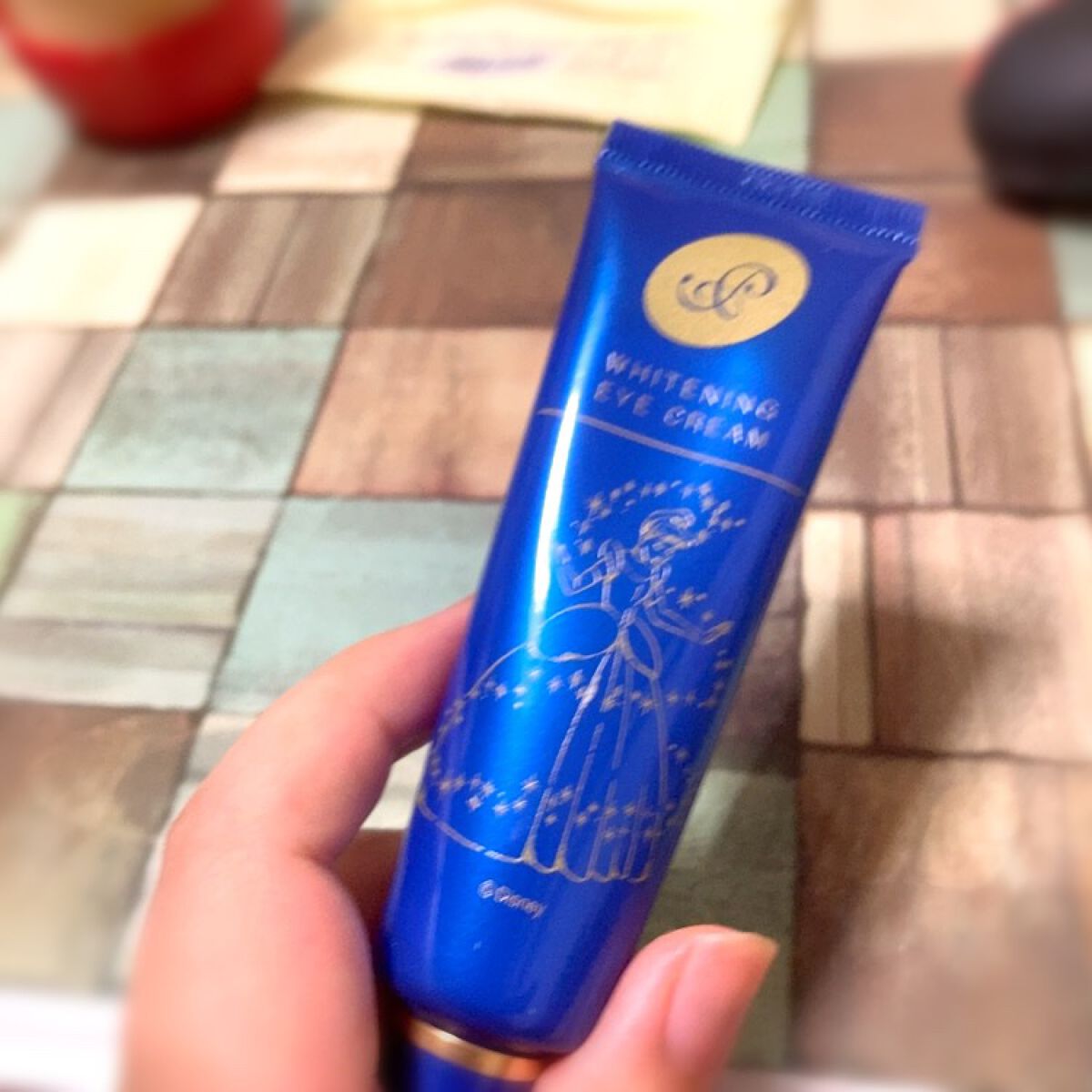 プラセホワイター 薬用美白アイクリーム/明色/アイケア・アイクリームを使ったクチコミ（2枚目）