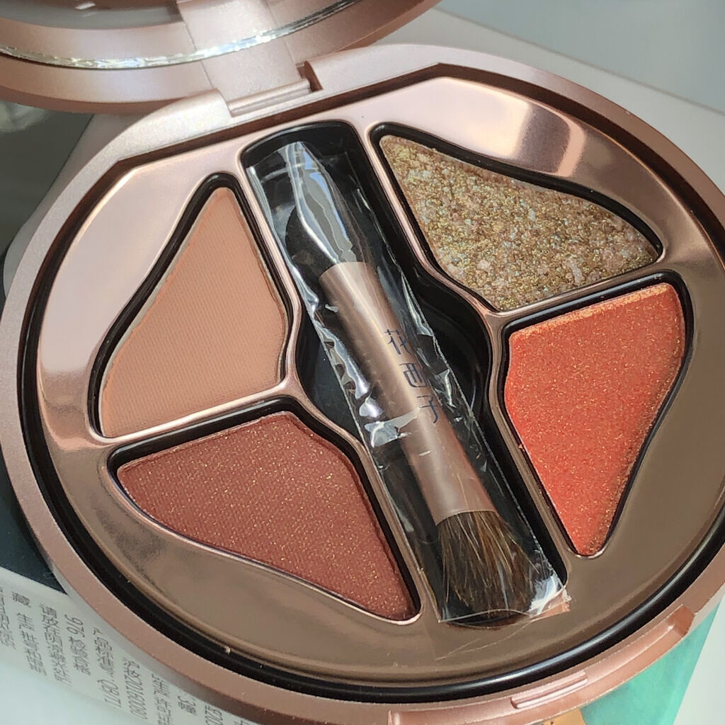 花西子 四色パールアイシャドウパレットのクチコミ「もう1個買ってました✨



✔︎花西子
牡丹流霞 アイシャドウパレット

S02オレンジブラ.....」（2枚目）