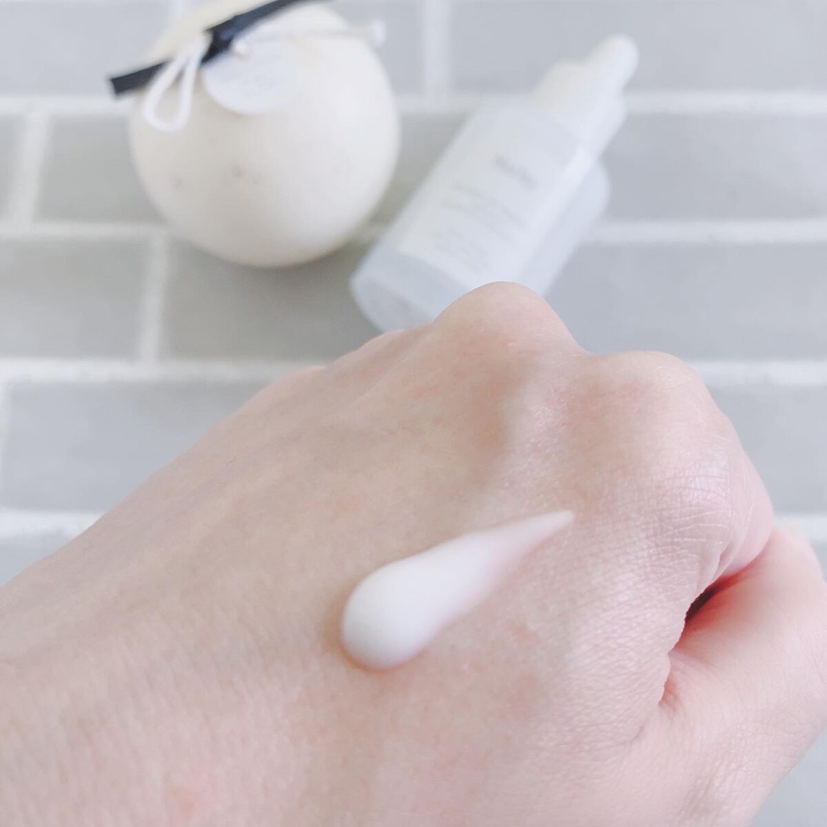 クリーム;エッセンシャル/Huxley/フェイスクリームを使ったクチコミ(4枚目)